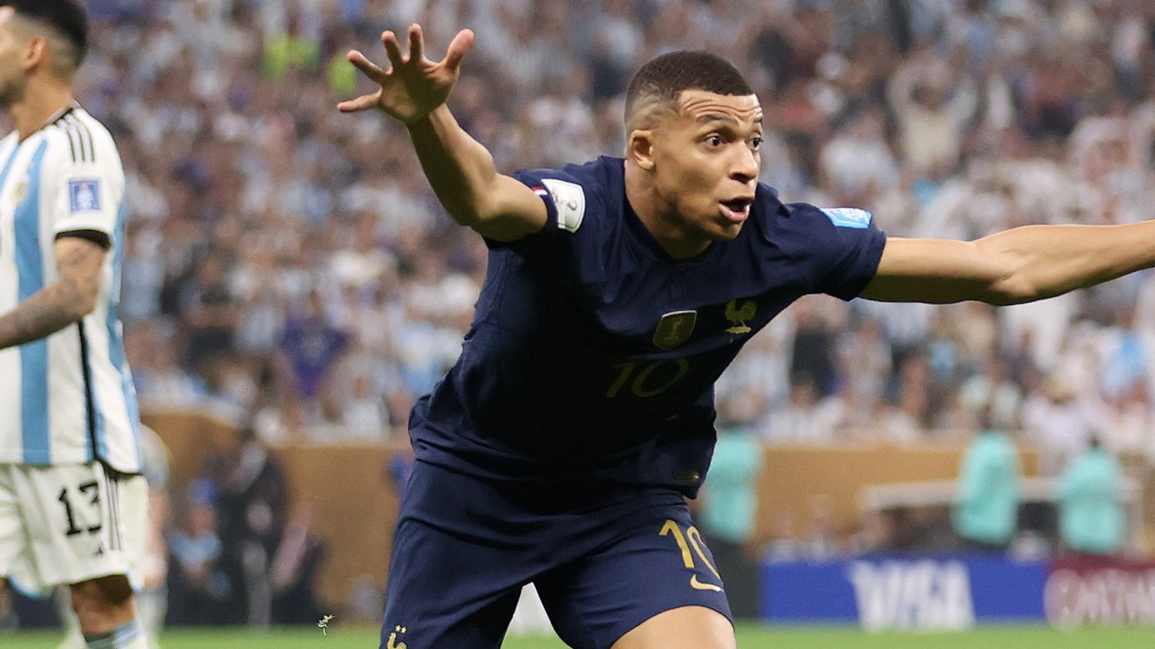 Final Piala Dunia 2022: Hattrick Kylian Mbappe Paksa Duel Argentina Vs Prancis ke Adu Penalti
            - galeri foto