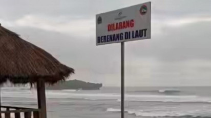 Cuaca Tak Menentu, Dispar Gunungkidul Perbanyak Rambu-Rambu Peringatan Larangan Berenang
