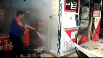 Diduga Korsleting Listrik, Tiga Pompa Pertamini di Pringsewu Lampung Terbakar
