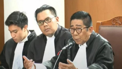 Tak Terima JPU Mengacungkan Jempol Terbalik, Ini Reaksi Tim PH Irfan Widyanto dalam Sidang Brigadir J