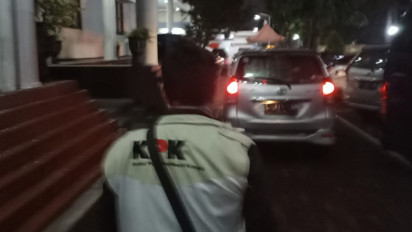 Penyidik KPK Geledah Sejumlah Ruangan di DPRD Jawa Timur