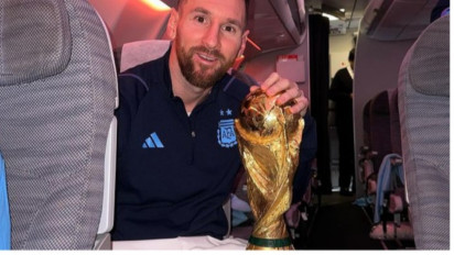 Lionel Messi Viral Karena Memotret Sang Istri Khas Gaya Bapak-bapak , Netizen: Kurang Pah, Sekali Lagi