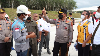 Antisipasi Kepadatan Kendaraan Jelang Nataru, Kapoldasu Pantau Persiapan Jal Tol Sinaksak - Dolok 