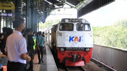 Tak Hanya di Stasiun Pasar Senen, Saat Momen Nataru Penumpang Bisa Naik Turun di Stasiun Ini