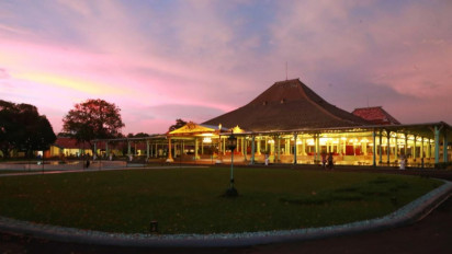 Istana Pura Mangkunegaran Jadi Cagar Budaya Pertama Gunakan Listrik EBT melalui REC PLN