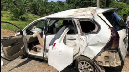 Minibus Tabrak Pohon, Lima Luka dan Tiga Meninggal Dunia