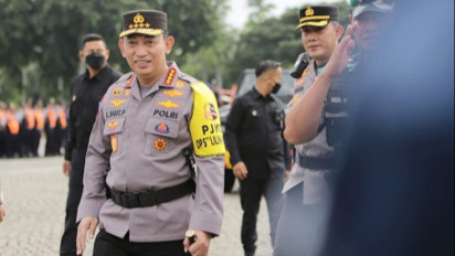 Kapolri Instruksikan Jajaran Deteksi Dini dan Penjagaan Ketat Tempat Ibadah dan Titik Keramaian dari Ancaman Teror pada Perayaan Nataru 2022