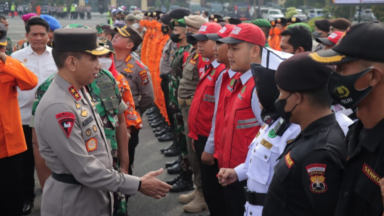 4.436 Personel Gabungan Amankan Perayaan Natal dan Tahun Baru di Lampung
            - galeri foto