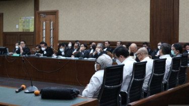 Kasus Minyak Goreng Mantan Dirjen Kemendag Dituntut 7 Tahun Penjara