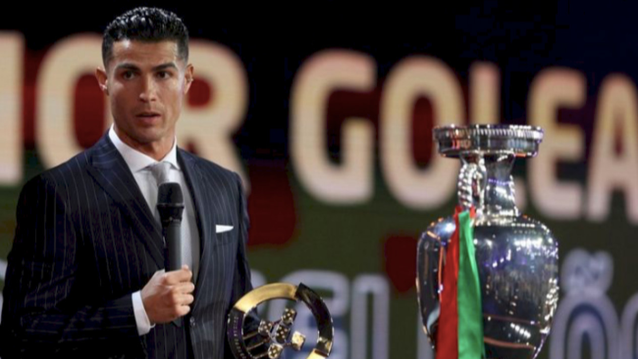 3 Alasan Real Madrid Tolak Ronaldo untuk Balik
            - galeri foto