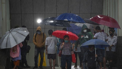 Hari Jumat Ini, BMKG Peringatkan Sepanjang Siang Hari Jakarta Akan Hujan Sepanjang Siang Hari
