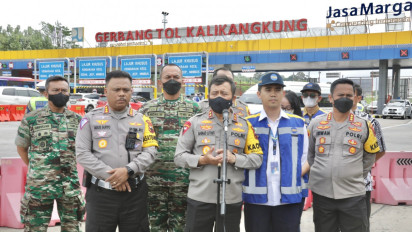 Cek Kesiapan Jajaran di GT Kalikangkung, Kapolda Jateng : Polri Jamin keamanan dan Kenyamanan selama Libur Nataru