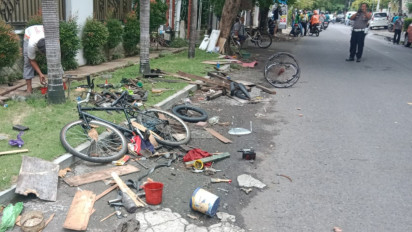 Kecelakaan Karambol Enam Kendaraan Terjadi di Dekat Polsek Semarang Tengah