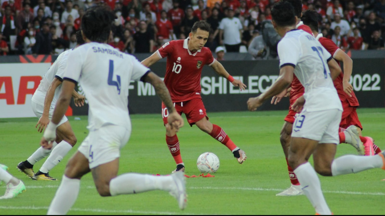 Egy Maulana Vikri Kesal Timnas Indonesia Banyak Buang Peluang saat Lawan Kamboja
            - galeri foto
