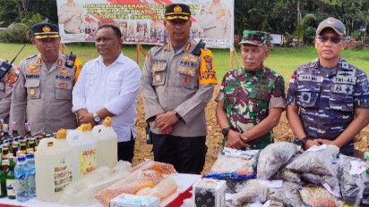 Aparat Gabungan Kota Jayapura Musnahkan 18 Kg Ganja dan 293 Liter Minuman Keras