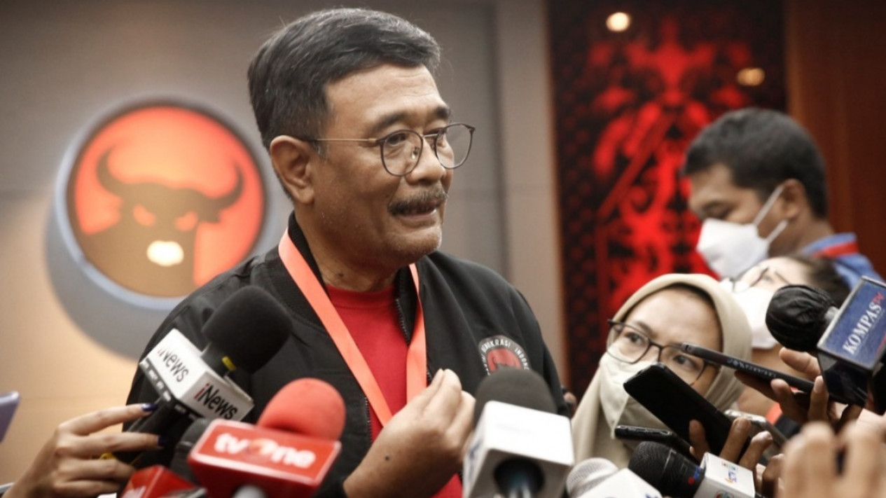 Desakan Djarot Minta Presiden Joko Widodo untuk Reshuffle Kabinet, Politisi Nasdem Irma Suryani Minta Jangan Asal Bunyi
            - galeri foto