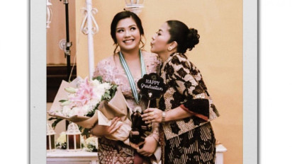 Jadikan Ibundanya Role Model, Begini Potret Kedekatan Putri Candrawathi dan Trisha Eungelica