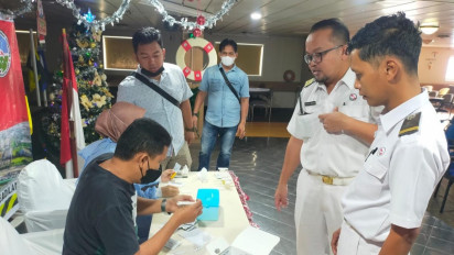 Polres Pelabuhan Belawan Tes Urine ABK KM Kelud, Ini Hasilnya