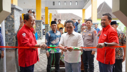 Bupati Lumajang Resmikan Masjid dan Gedung Serba Guna Bantuan Pemirsa tvOne untuk Warga Terdampak APG Semeru