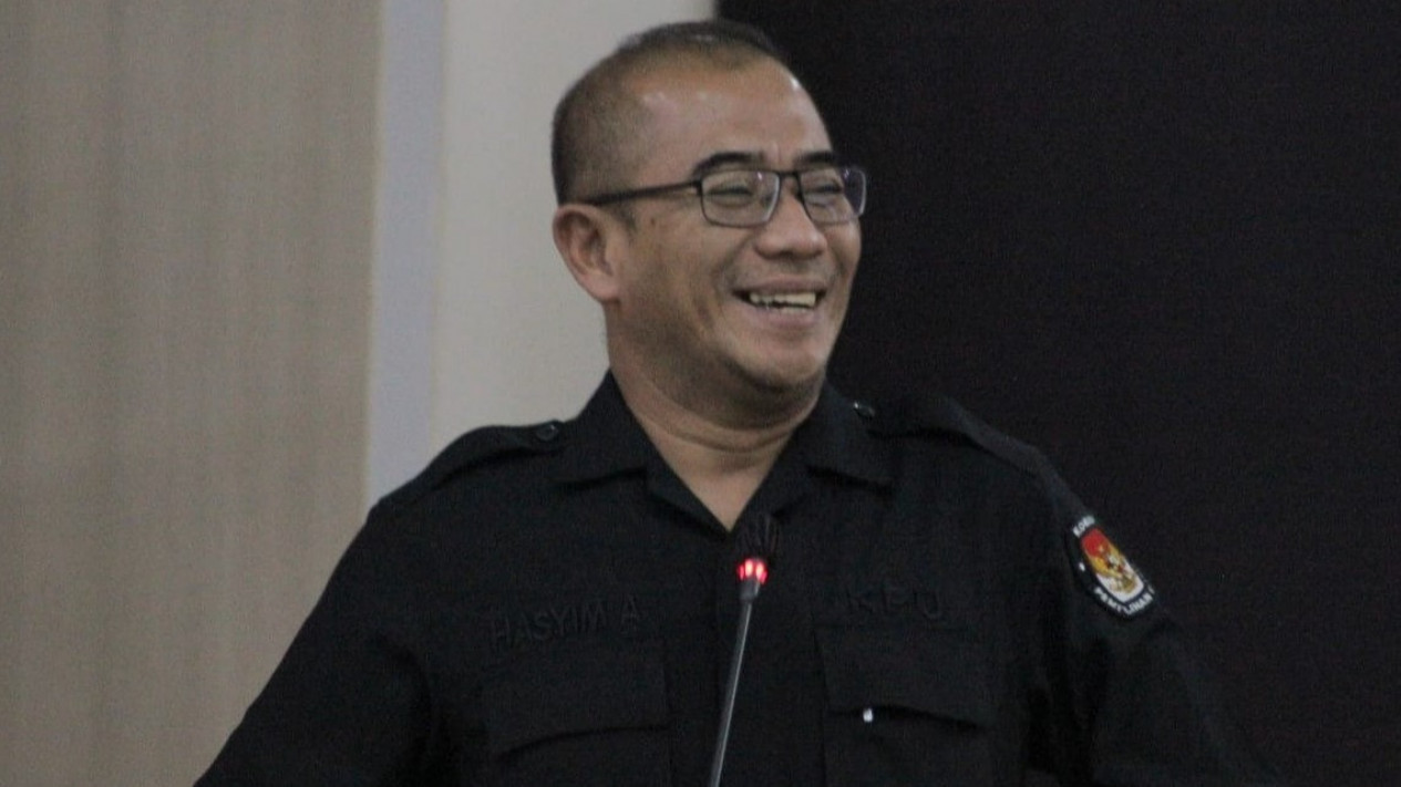 Dugaan Asusila Ketua KPU ke Wanita Emas, Abdul Rachman Thaha Nilai Banyak Lembaga Harus Cepat Merespons Kasus Itu
            - galeri foto