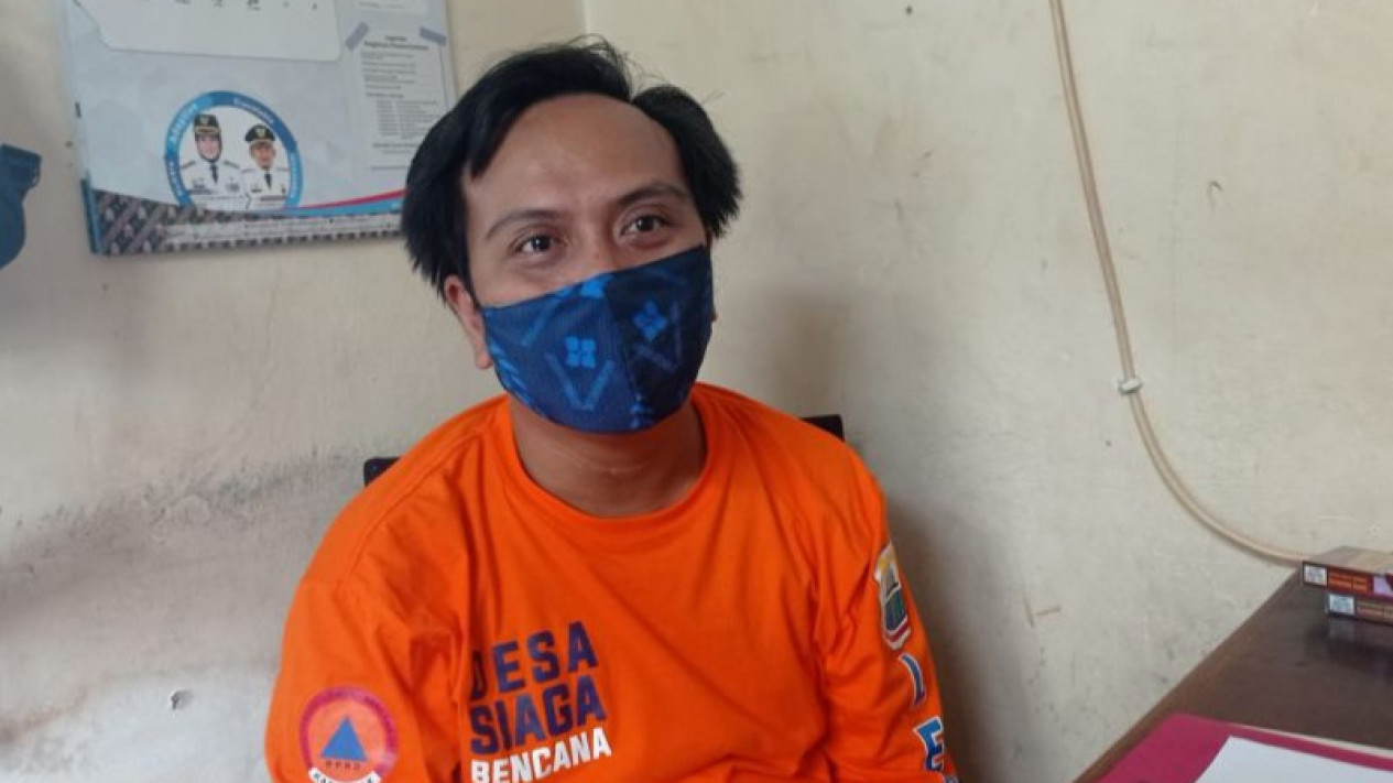 BPBD Kabupaten Lebak Banten Imbau Warga Waspadai Hujan pada Dinihari dengan Intensitas Lebat Disertai Angin Kencang
            - galeri foto