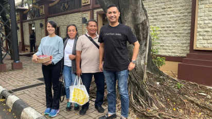 Setelah Rayakan Natal Bersama 3 Orang Ini, Bharada E Siap Bertempur Kembali di Persidangan