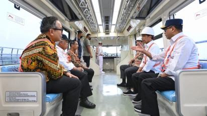Presiden Jokowi Uji Coba LRT Jabodebek Tanpa Masinis: Bangga Produk Dalam Negeri