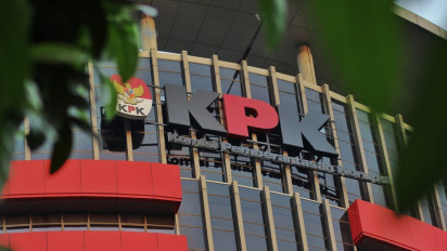 Penahanan Bupati Bangkalan CS Diperpanjang KPK hingga Tahun Depan