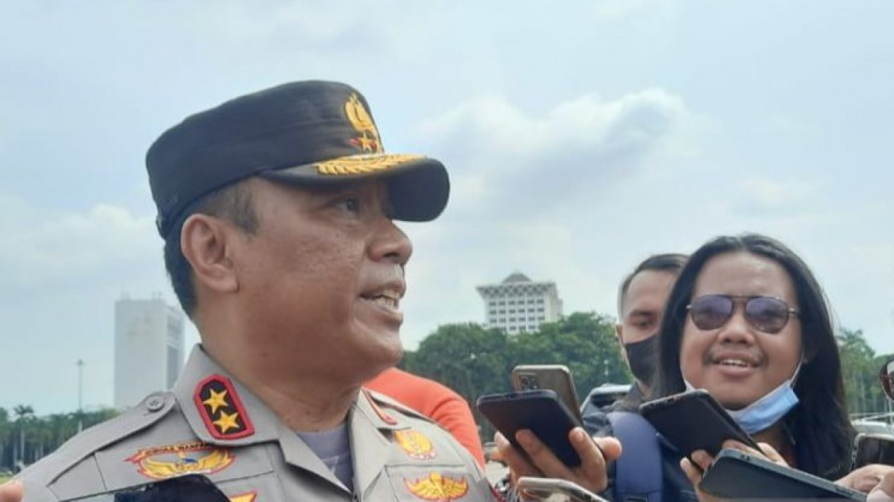 Wakapolri Perintahkan Jajaran Polda dan Polres Siagakan SAR Hadapi Cuaca Ekstrem
            - galeri foto