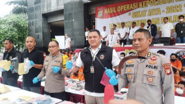 Polisi Dapat Alat Kejut Bentuk Soft Gun Saat Operasi Sikat Jaya 2022