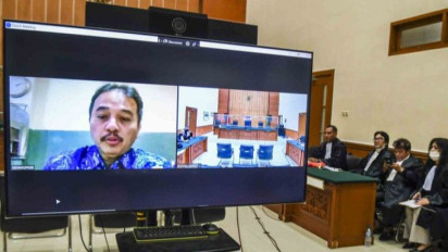 Roy Suryo hanya Divonis Hukuman Penjara 9 Bulan