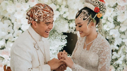 Sering Cekikikan Saat Resepsi, Ternyata Ini Topik yang Dibahas Erina Gudono dan Kaesang Pangarep