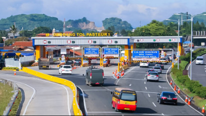 Hingga H-2 Tahun Baru 2023, Volume Lalu Lintas Transaksi Di Gerbang Tol Cileunyi Dan Pasteur Terus Meningkat
