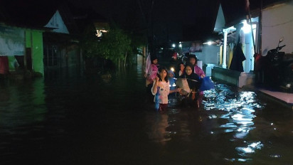 Banjir Masih Merendam Ratusan Rumah Warga, Pengungsi Terus Bertambah