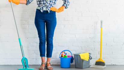 5 Cara Membersihkan Rumah Paling Efektif Setelah Banjir, Pastikan untuk Mendahulukan Bagian ini