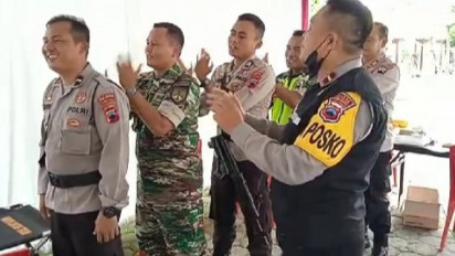 Personel Pengamanan Operasi Lilin Candi 2022 Dapat Terapi Relaksasi Otot