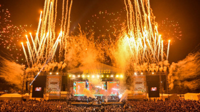 Pesta Kembang Api Batfest 2022 Masuk Rekor MURI, Bentang Pijar Capai 1 Kilometer