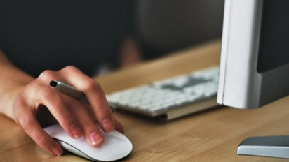 Perppu Cipta Kerja: Libur Karyawan Minimal 1 Hari Seminggu