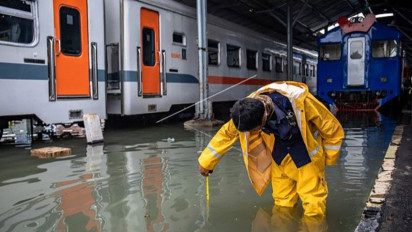 Banjir di Semarang Surut, KAI Sebut Perjalanan Kereta Api Lintas Utara Jawa Kembali Normal
