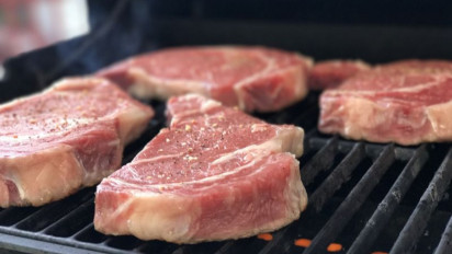 Ingin Bebas Kolesterol? Hindari 4 Makanan Ini