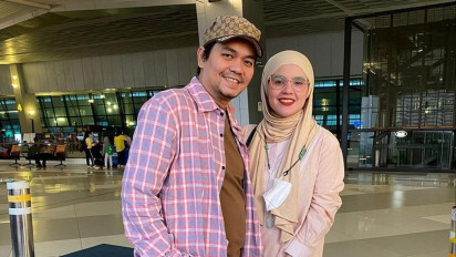 Jawab Hujatan Netizen, Aldila Jelita Jual Perhiasan dan Tas Branded Buat Pengobatan Indra Bekti