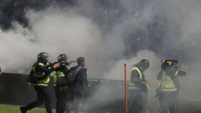 Mama Pergi ke Mana? Sebut Anak Korban Tragedi Kanjuruhan