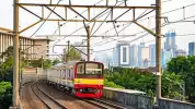 Jadwal KRL Hari Ini 17 Oktober 2026 Rute Jakarta Kota-Tanjung Priok, Paling Malam Pukul 20:30 WIB