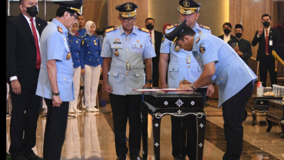 Lantik Silmy Karim Jadi Dirjen Imigrasi Baru, Menkumham Perintahkan Adaptasi Dinamika dan Langkah Strategis