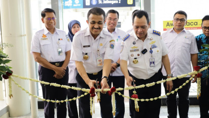 Halte Jatinegara 2 sebagai Halte Integrasi TransJakarta Pertama dengan Stasiun KAI Diresmikan
