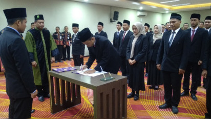 Serentak, KPU Jatim Lantik PPK di 666 Kecamatan di Jawa Timur