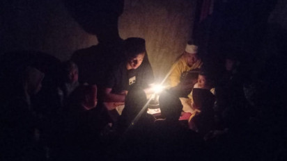 Selama 264 Bulan Warga Langkat Tak Tersentuh Aliran Listrik, Camat Sei Lepan Buka Suara