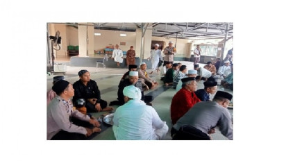 Polres Palopo Mendengar Aspirasi Warga dalam "Jumat Curhat"