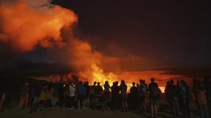 Letusan Gunung Kilauea di Hawaii Tidak Berbahaya Tetapi Menjadi Daya Tarik Turis