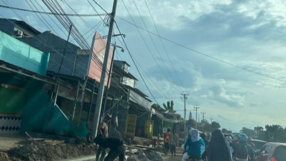 Tak juga Kunjung Selesai dan Timbulkan Kemacetan, Perbaikan Jalan Cikarang-Cibarusah Mulai Diprotes Warga